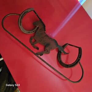 Source Unknown Rustic Horse and Horseshoe Wall Decor - Black